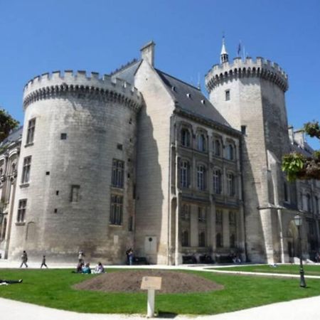 L'Atelier - 500M Musee Bd 昂古莱姆 外观 照片